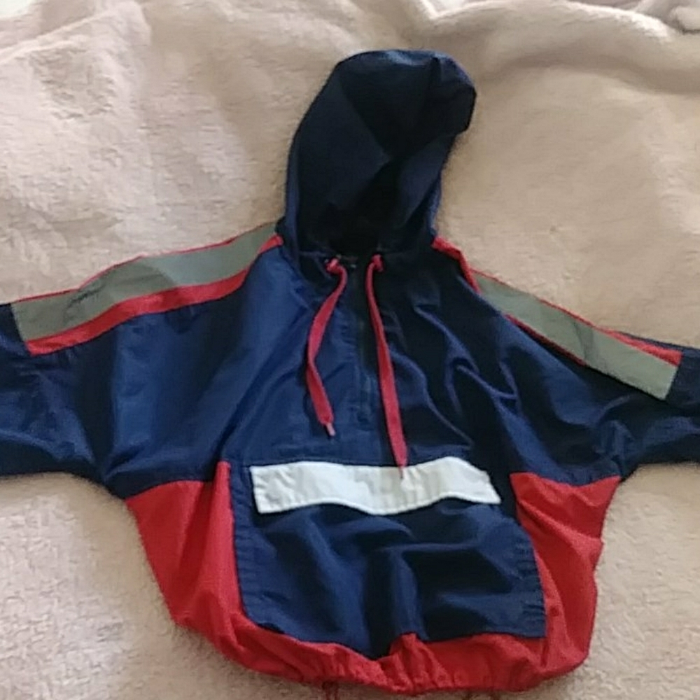 Wind breaker